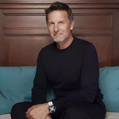 MAXIMILIAN BUSSER PORTRAIT 2