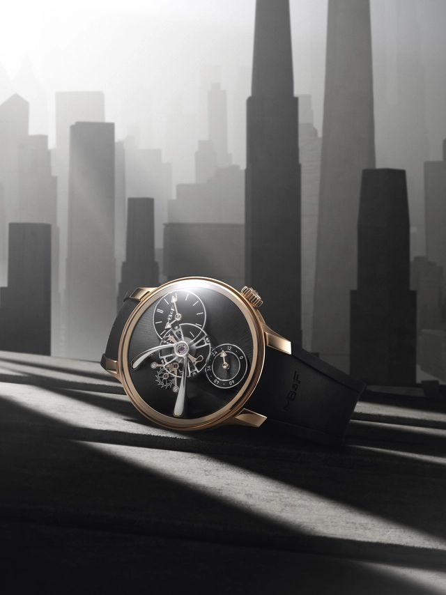 LM101 EVO NYC - LIFESTYLE 2