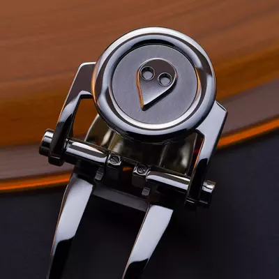 M.A.D.2 ORANGE DETAIL 2