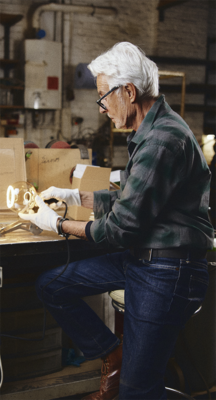 FRANK BUCHWALD - ML15 HELIOS FILM - VERTICAL (9:16)